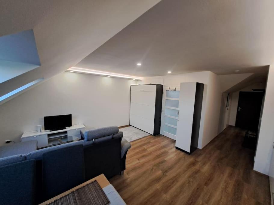 Apartman Moulis Абертами Экстерьер фото